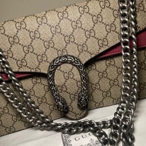 Gucci purse
